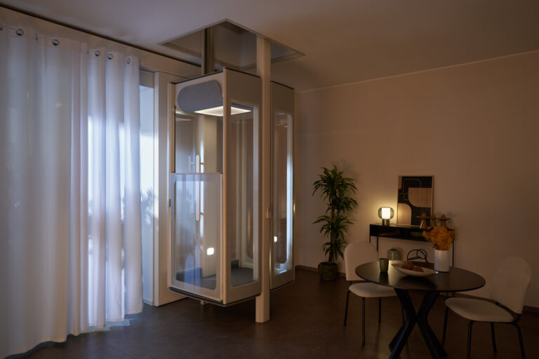 S3 Uplifts Homelift